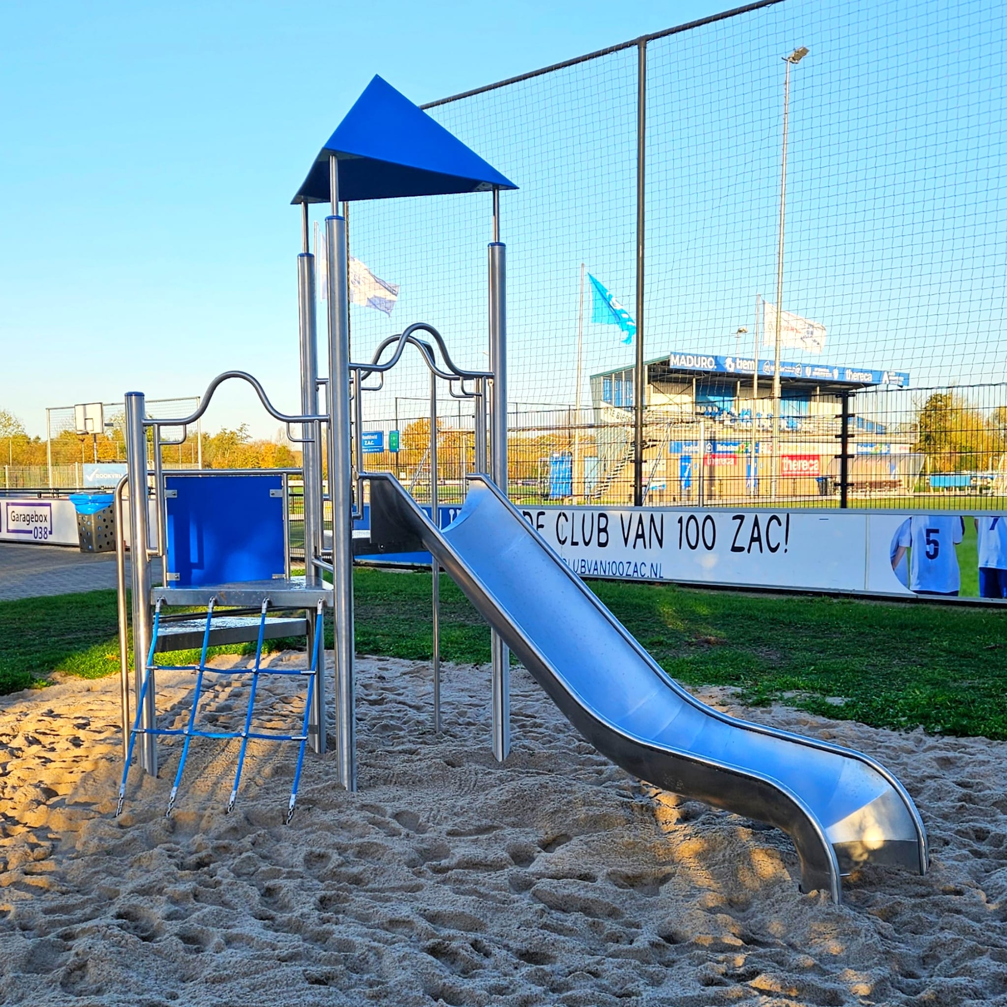 Nieuw speeltoestel bij ZAC goed voor jaren speelplezier